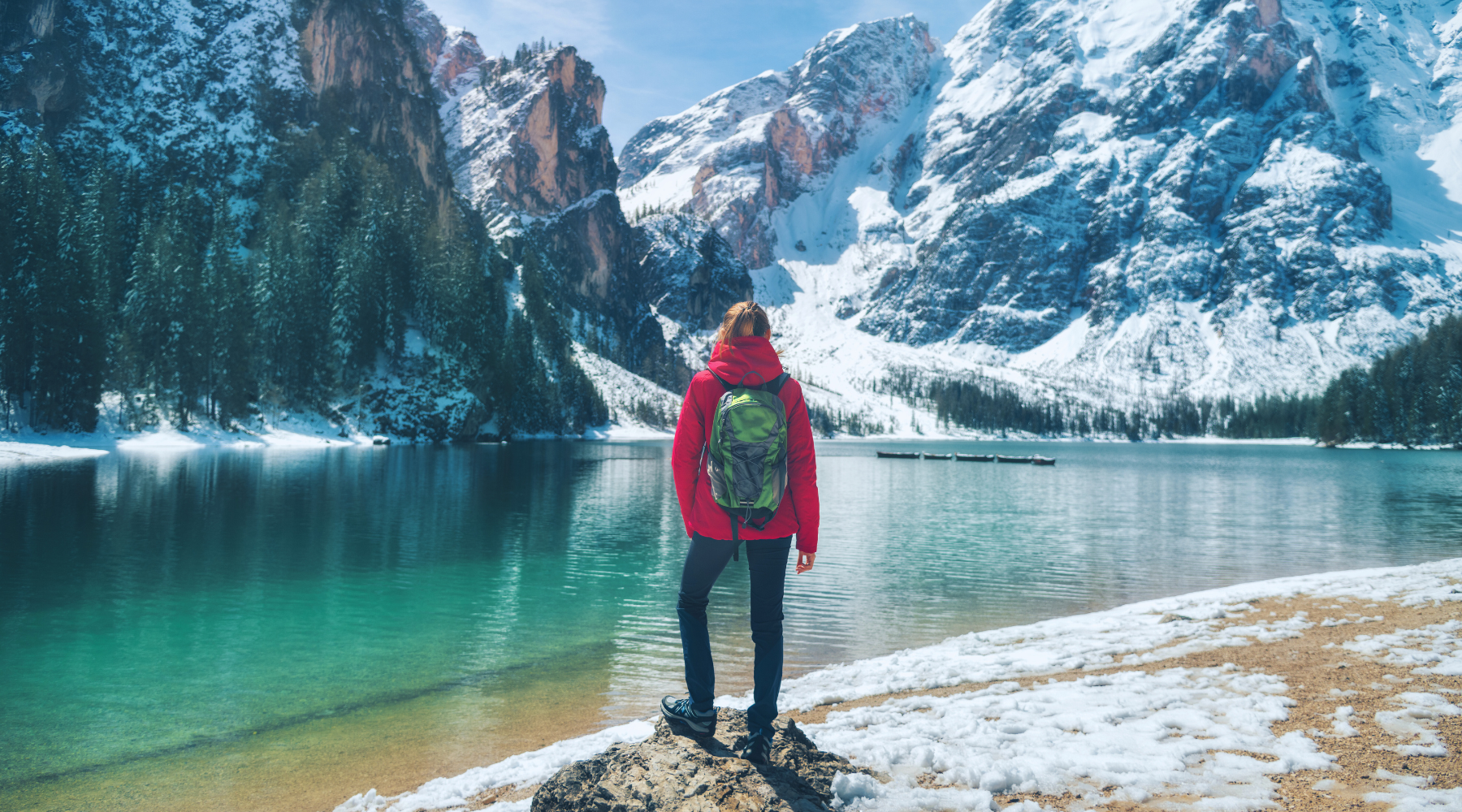 Navigating Winter Wilderness: A Guide to Essential Flashlight Use