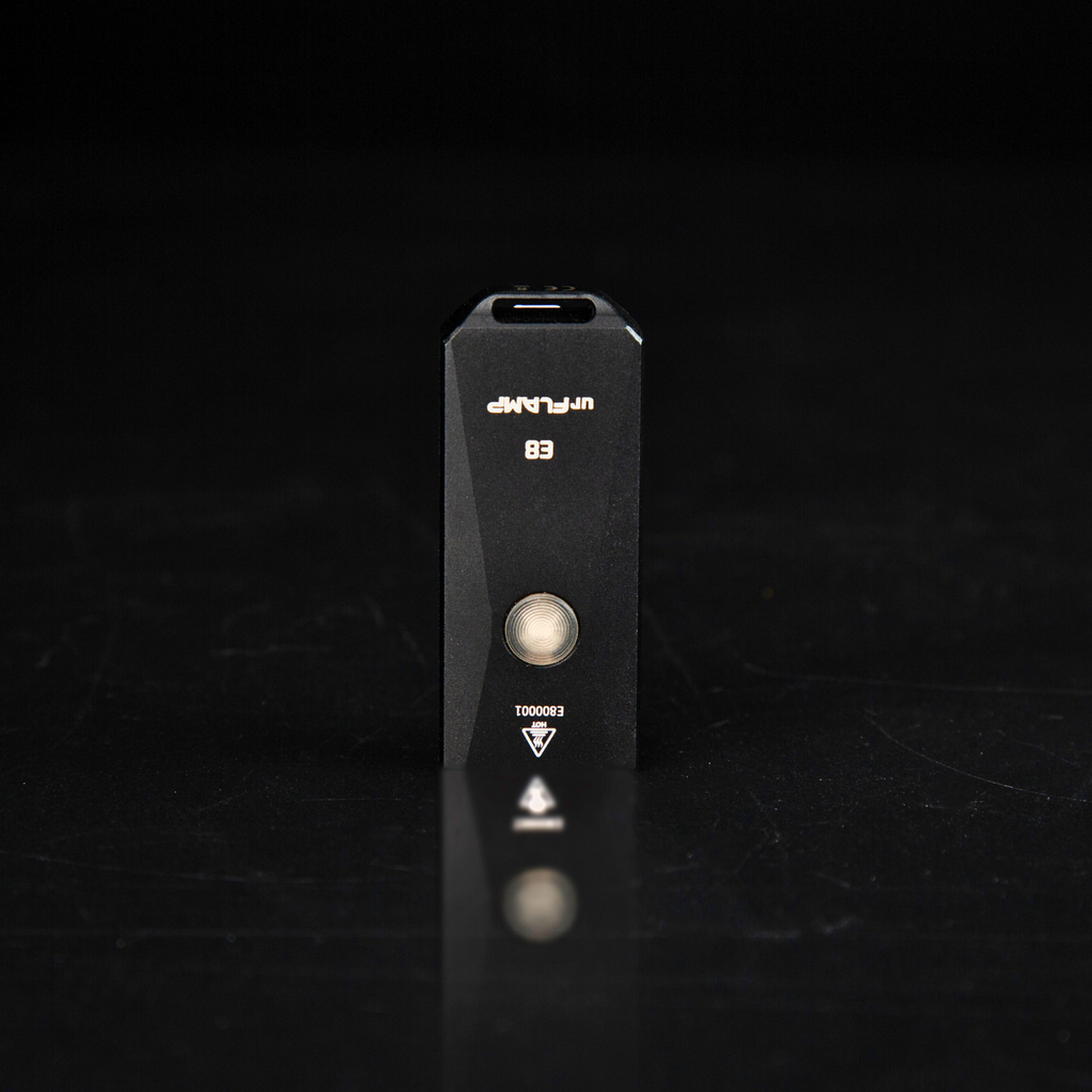 urFlamp® E8: EDC Keychain Flashlight Deposit Reservation